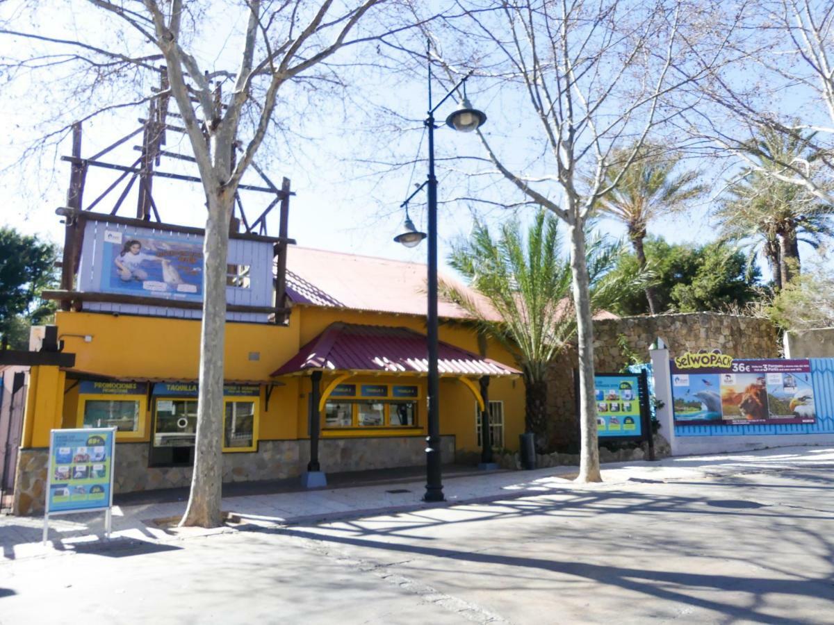 Apartamento Vacacional A 1 Minuto De La Playa - Carihuela 托雷莫利诺斯 外观 照片